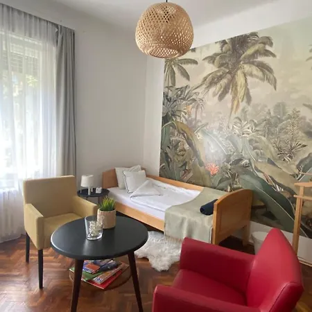 Flora ノヴィ・サド